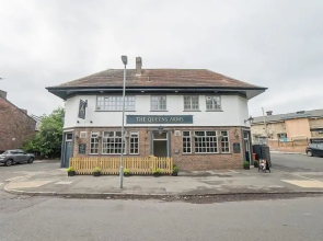 The Queens Arms Apartments