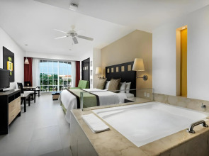 Hotel Marina El Cid Spa & Beach Resort All Inclusive