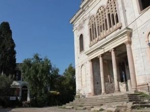 Cunda Zehra Teyzenin Evi