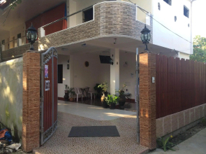 AJ Travellers Inn Annex