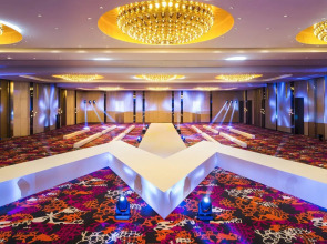 W Shanghai - The Bund