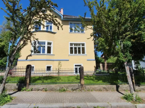 Pineapple Apartments Dresdner Heide mit Garten