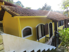 Casa Amarela Pousada