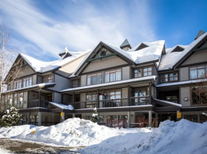 Stoney Creek Northstar by Whistler Premier