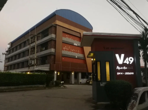 V49 Apartment