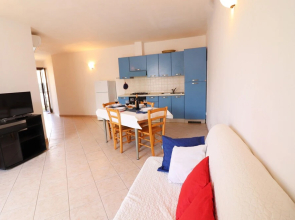 House Holidays Margot To Otranto 6 Places