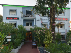 Hotel La Roseraie
