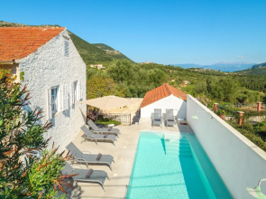 The Village House in Stavros