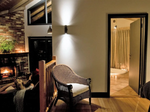 Woodlands Rainforest Retreat