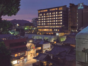 Dogo Onsen Hotel Kowakuen