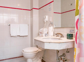 Ayenda Frida Costa Azul