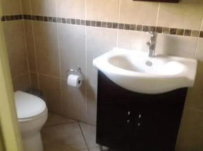 Phetshile Guest House