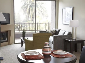 Oakwood At 680 Sharon Park Drive