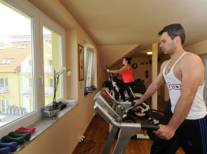 Fried Castle Hotel and Restaurant