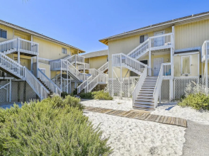 Sandpiper Cove 1129 2 Bedroom Condo by RedAwning