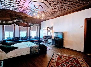 Otanti̇k Club Hotel & Spa