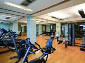 Dong Fang Hotel Guangzhou