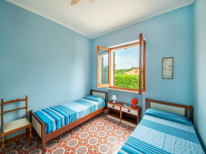 Beautiful Home in Sorso With 3 Bedrooms and Wifi
