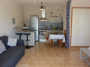 I CARDELLINI 4 - RESIDENCE SWIMMING POOL - BEACH ON FOOT Apartment 1