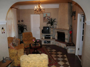Anahit Guest House
