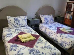 Room-sintra Lousa Twin Guest Room With P