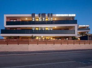 Malibu Imperial Seafront Apartments