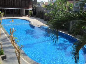 Surya Kencana Seaside Hotel