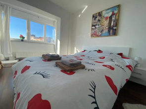 Luxury Apartament Intim Area