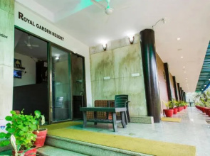 Royal Garden Retreat