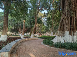 Zhuhai Baoyun Yaju Hotel (airport store)
