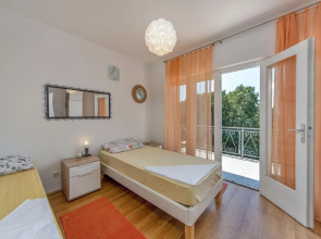 Awesome Home in Dramalj With Wifi and 3 Bedrooms