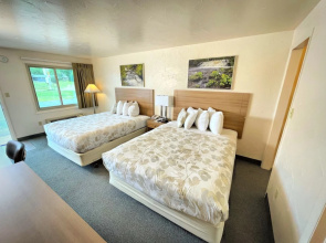 Alger Falls Motel
