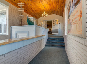 Maine Coast Inn at Vacationland Inns