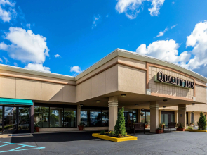 Quality Inn University