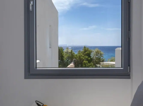 Polaroid Loft Tinos