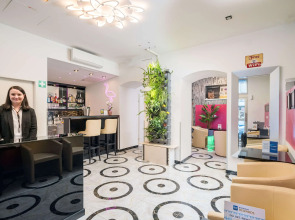 Best Western Plus Celebrity Suites