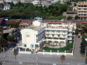 Gardenia Hotel