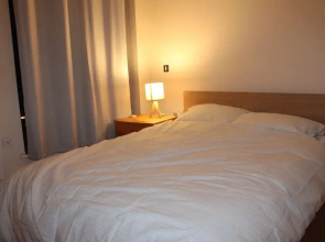 Nottingham Hill Apartment Retreat