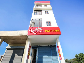 Spot On 47204 Royal Guest House
