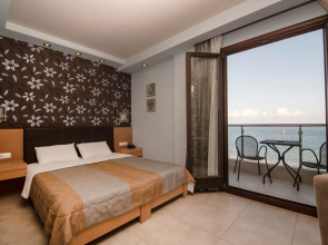 Mistral Seaside Hotel