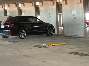 Majestic Resort 505 with RESERVED parking on 3rd Floor Walk-Over