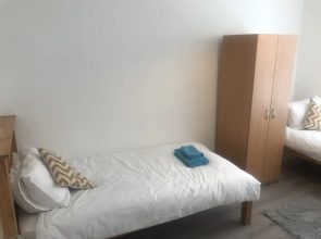 Luxury City Apartment