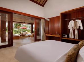 Villa Maya Pasut by Nakula