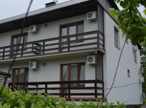 Guest House Terskaya 33