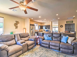 15 Mi to Dtwn: Avondale Home w/ Pool & Yard