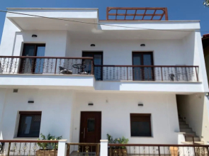 Yulia Luxury Apartment