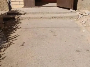 Sovremennaja kvartira s dvumja spal'njami