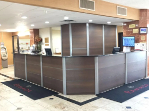 Ramada By Wyndham Newburgh/West Point