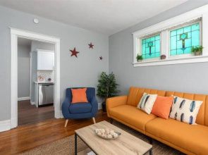 Charming & Historic 1br
