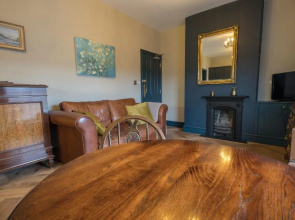 The Little St Apartment